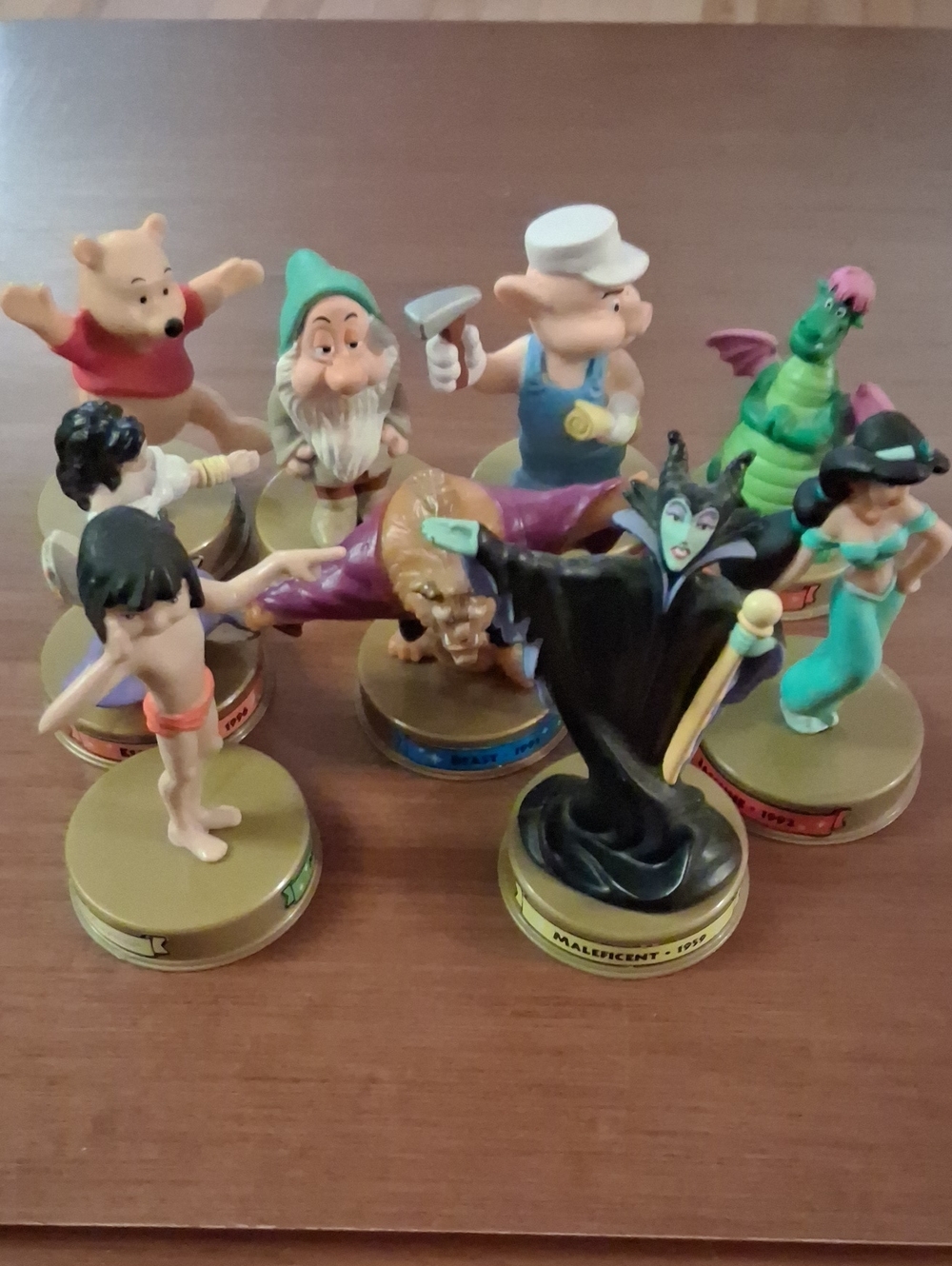 Lot Of 9 Disney Mini Figures 2002- Mcdonald's Sleepy,Maleficent,Jasmine,Beast